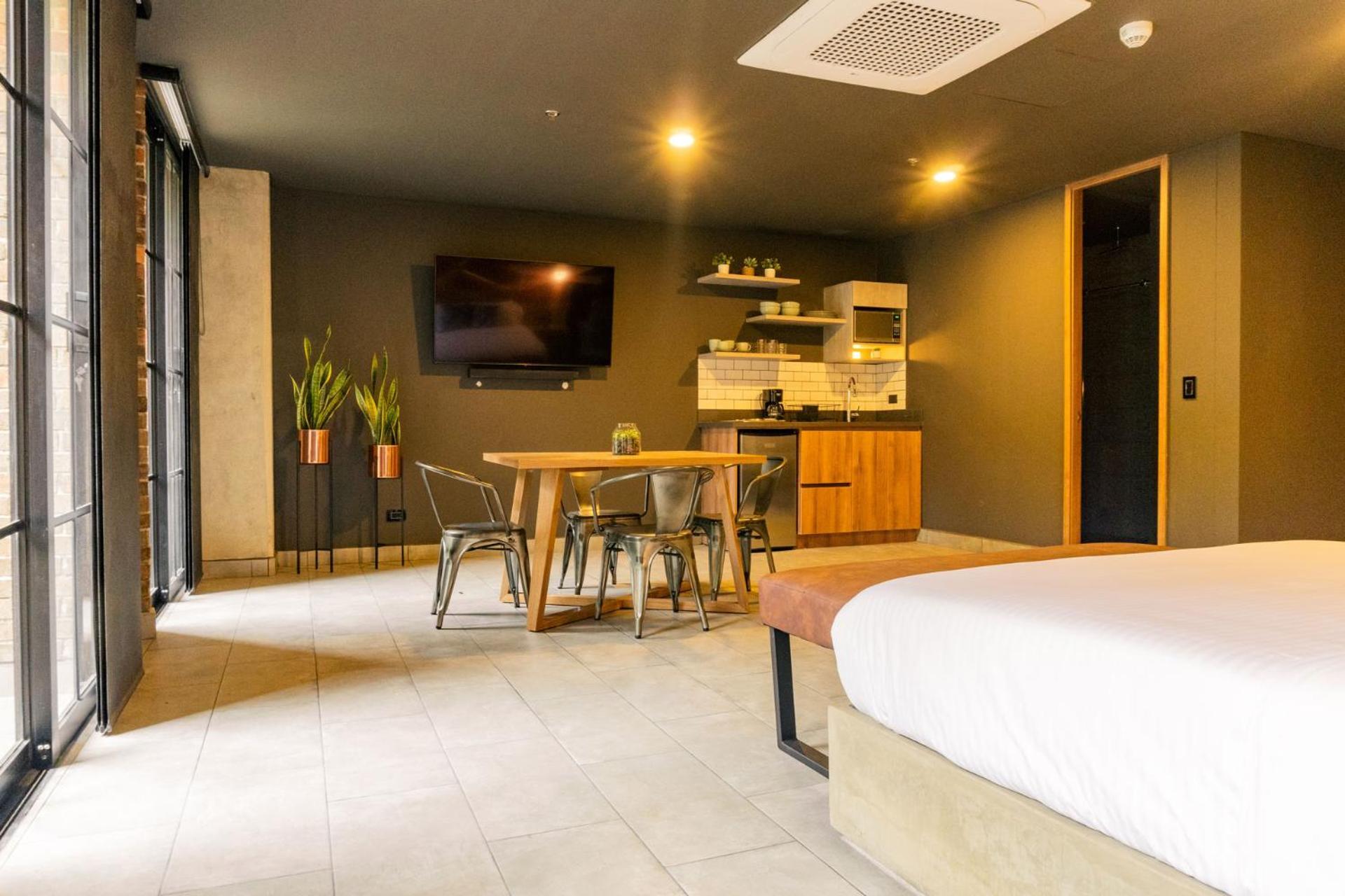 Los Patios Cool Living Medellin Bagian luar foto