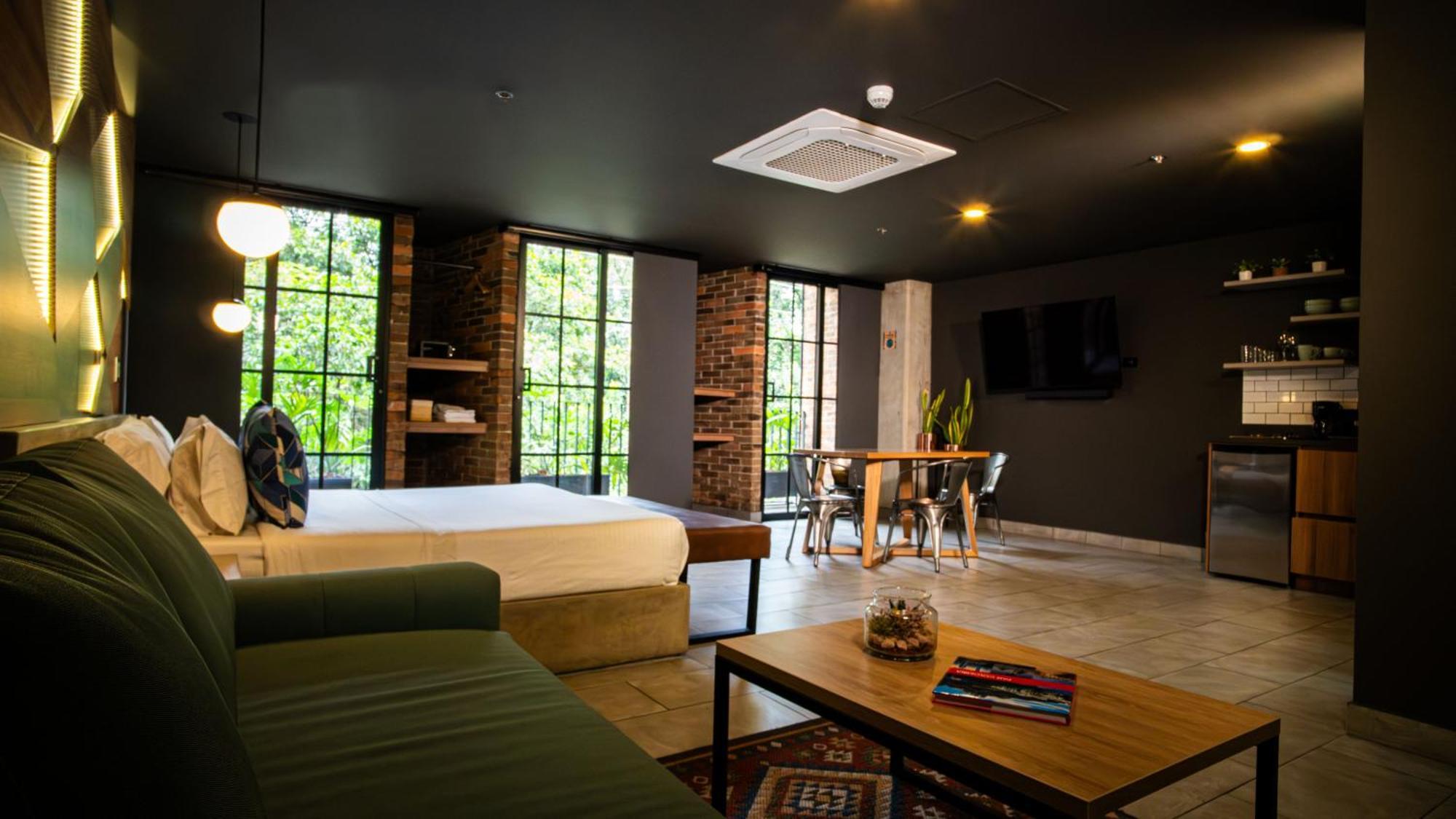 Los Patios Cool Living Medellin Bagian luar foto