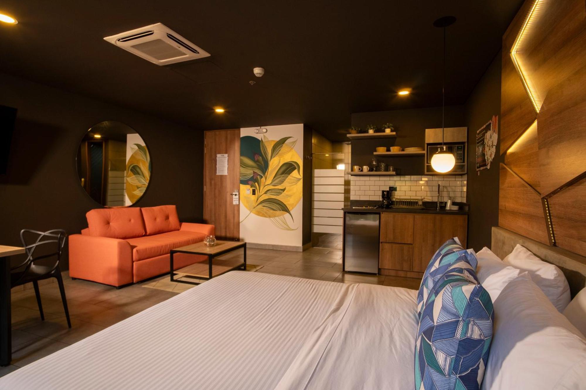 Los Patios Cool Living Medellin Bagian luar foto