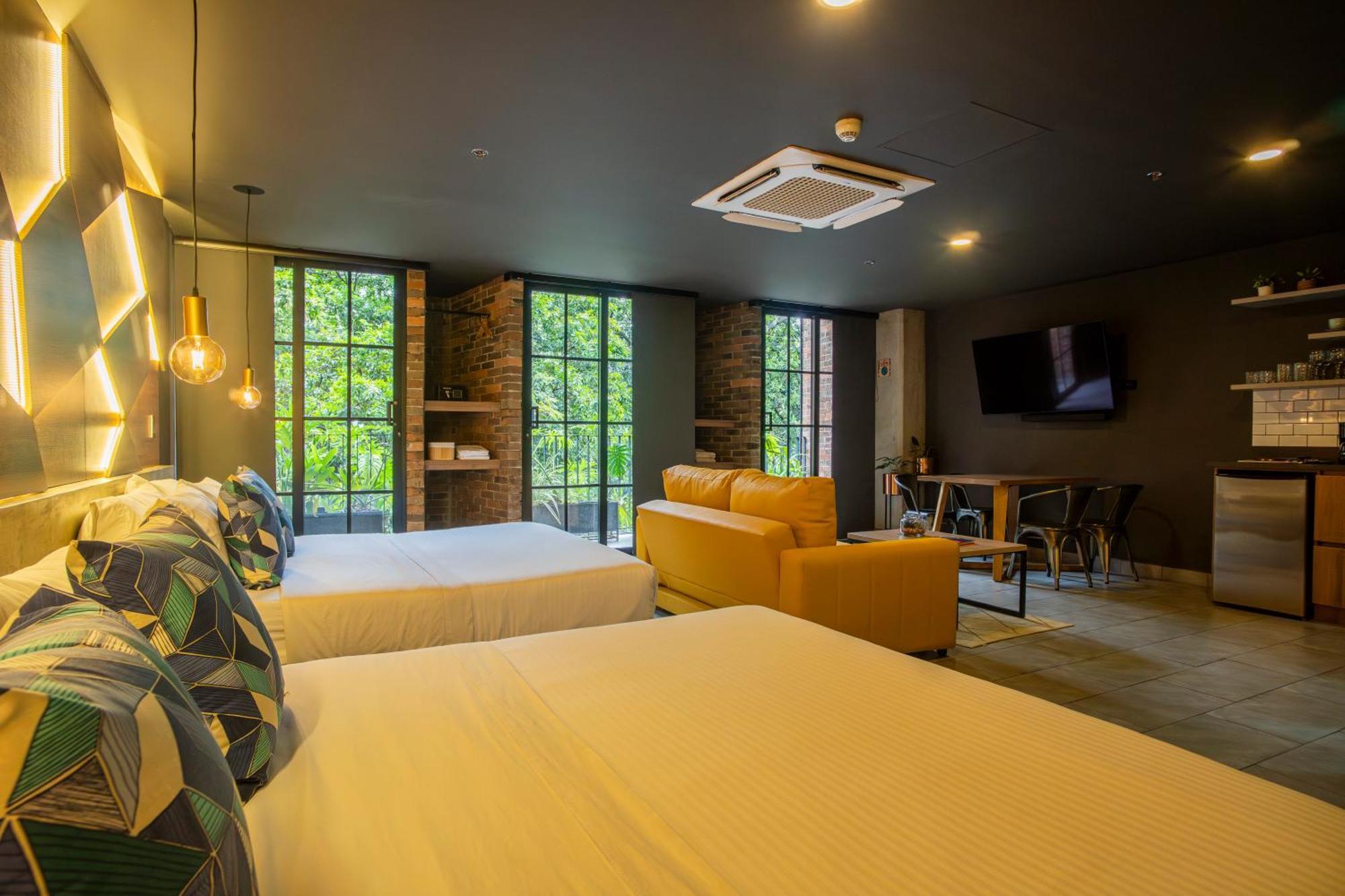 Los Patios Cool Living Medellin Ruang foto