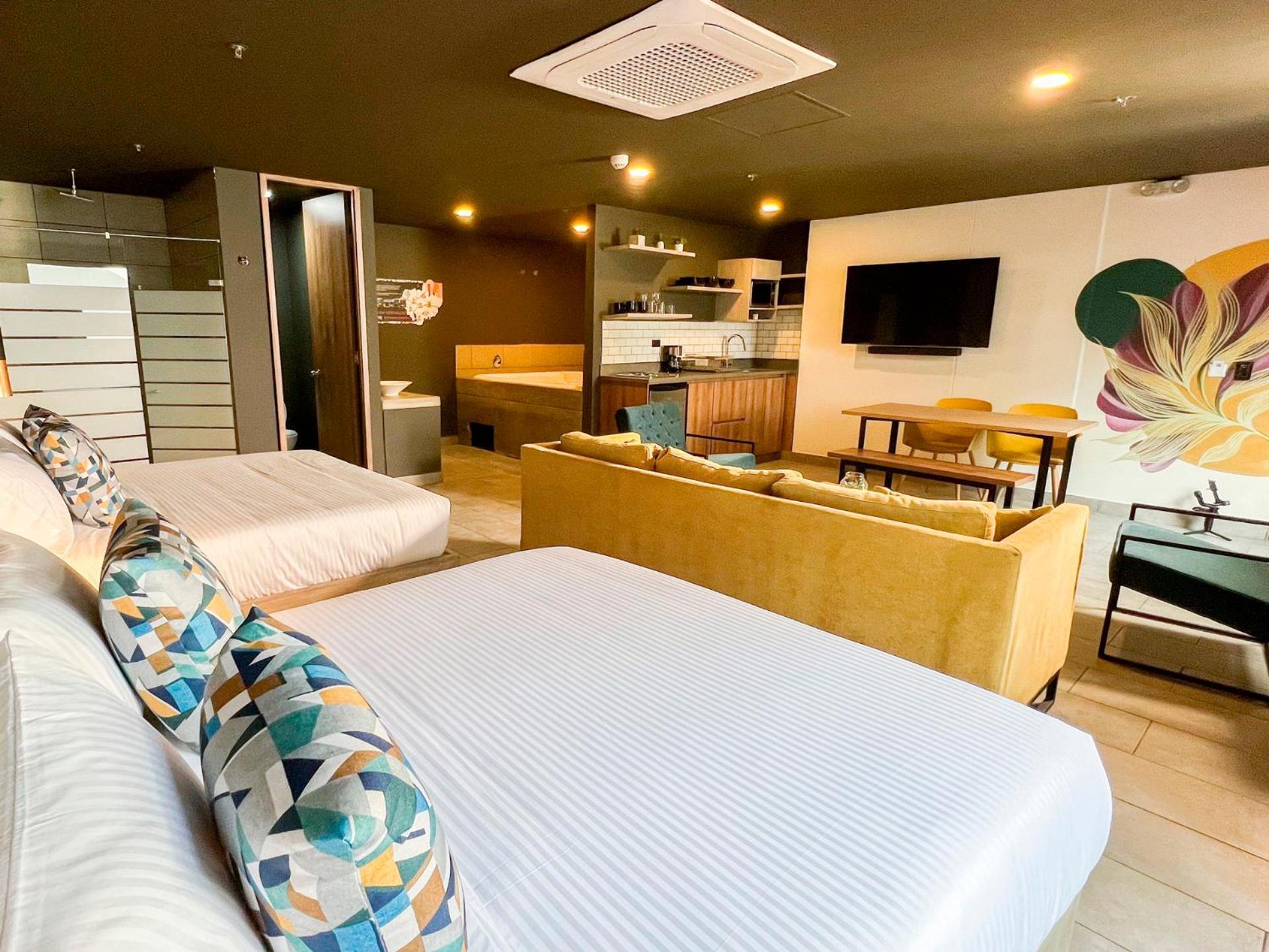 Los Patios Cool Living Medellin Bagian luar foto